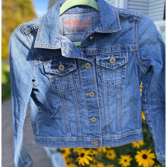 One-of-a-Kind Upcycled Denim Jacket Vincent Van Gogh - Picture 4 of 6